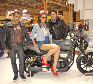 Les Forbans, Ludivine (Model for Yamaha) & Jean-Luc Lahaye (2)   