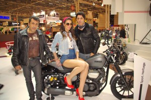 Les Forbans, Ludivine (Model for Yamaha) & Jean-Luc Lahaye   