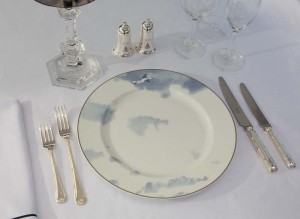 L'Oiseau Blanc table
